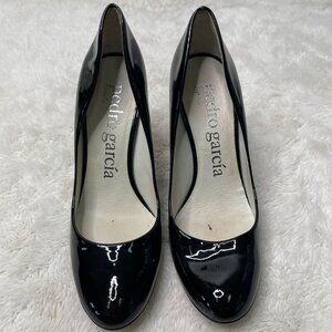 Pedro García Women's Black Patent Leather Round Toe Slip On Heel Shoes Size 38